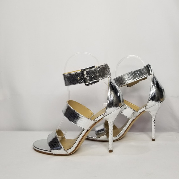Michael  MICHAEL KORS  Women's Amal Dress Sandals Size 6 Metallic Leather NWT - Picture 1 of 8